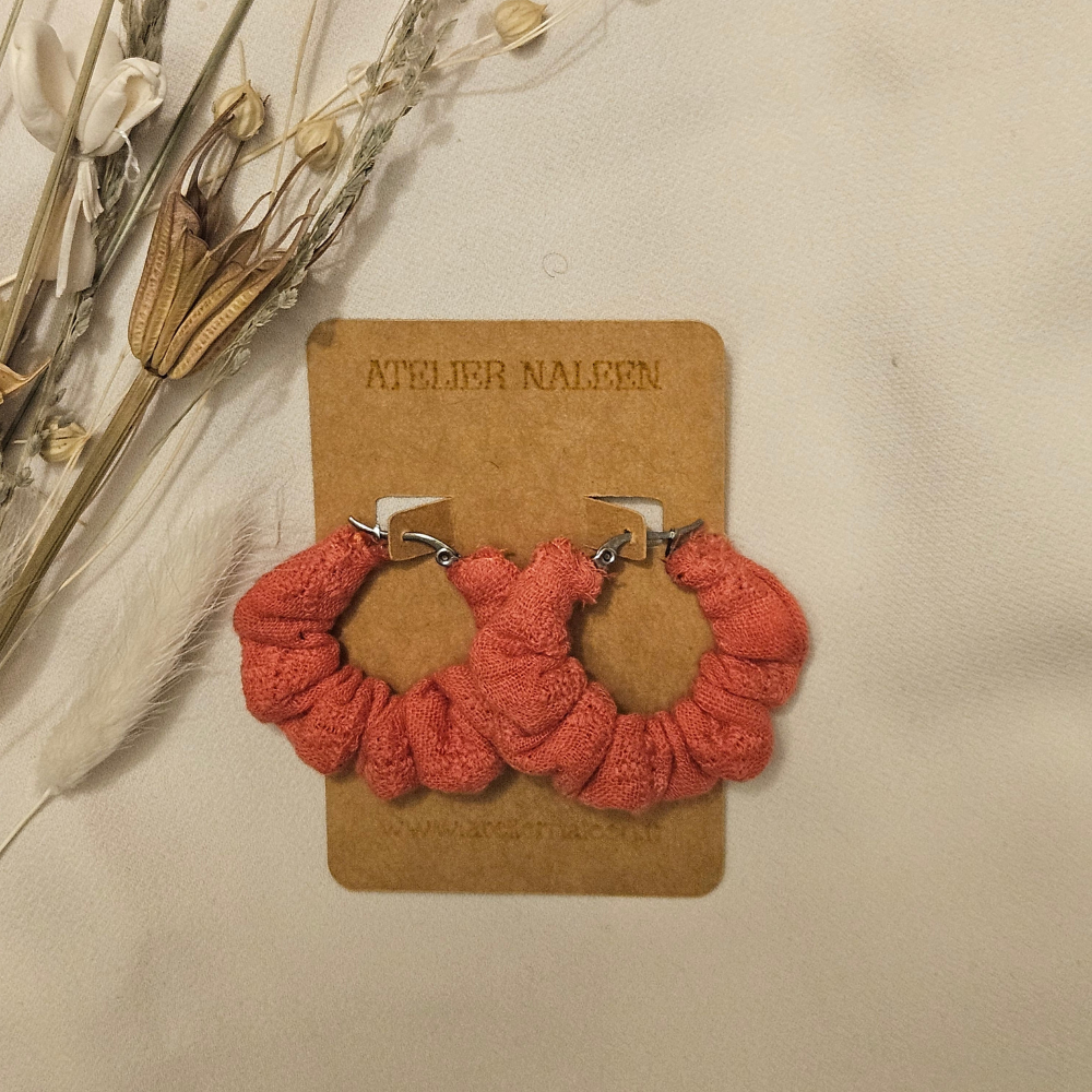 Boucle d'oreille froufrou "Hémérocalle" - Atelier Naleen