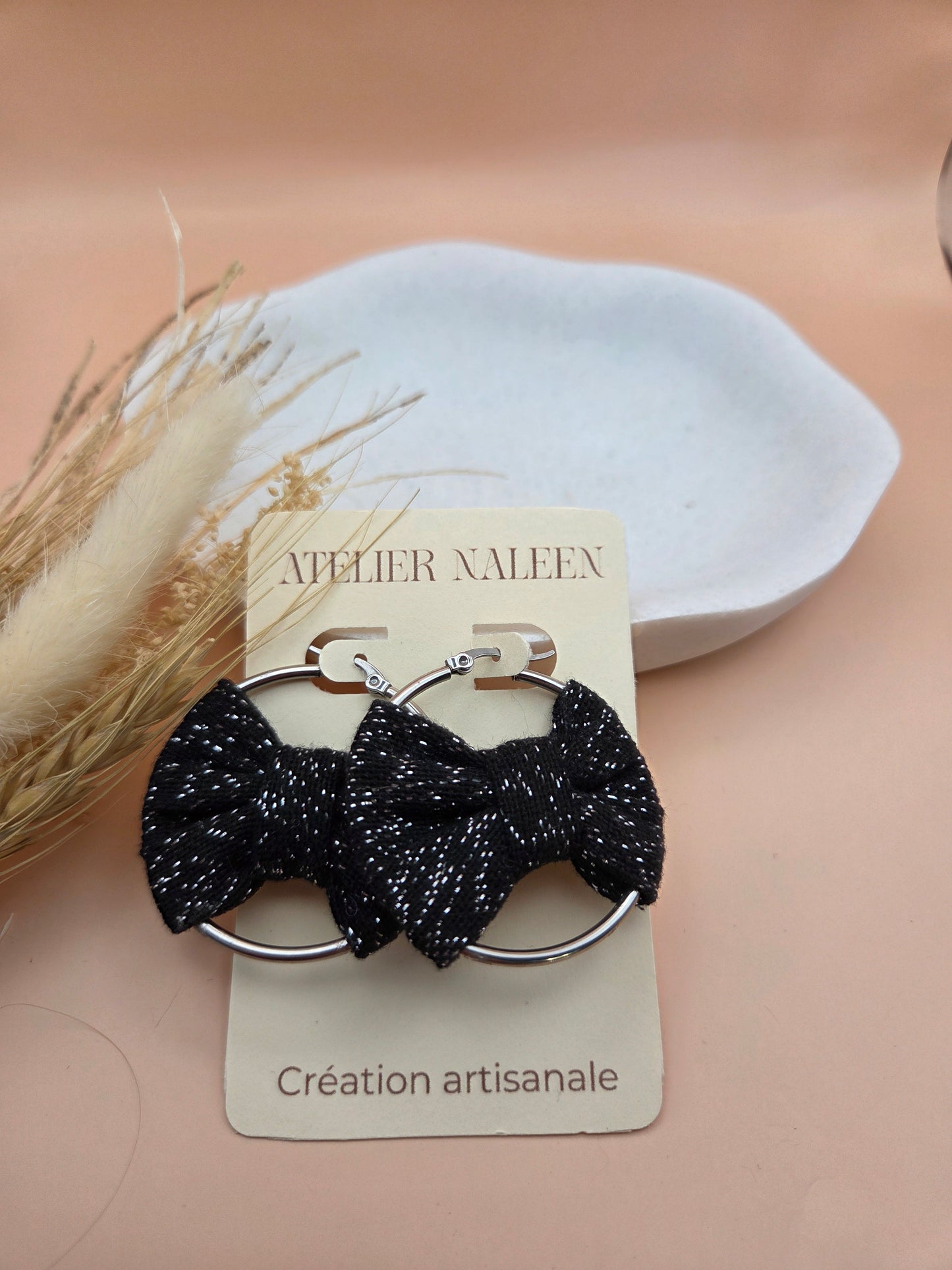 Boucle d'oreille noeud "Dahlia paillettes" - Atelier Naleen