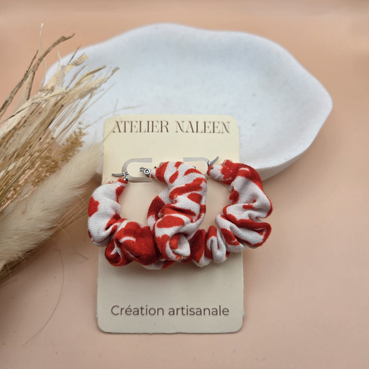 Boucle d'oreille froufrou "Camelia" - Atelier Naleen 
